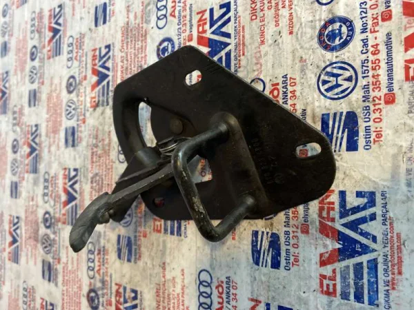 6Q0823480D | Üst Kaput Kilidi | VW Amarok, Polo VAG
