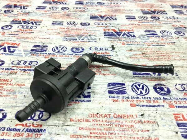 06E906517A | Depo Havalandırma Valfi | VW Eos, Golf - Audi A1, A3 - Seat Altea, Leon VAG