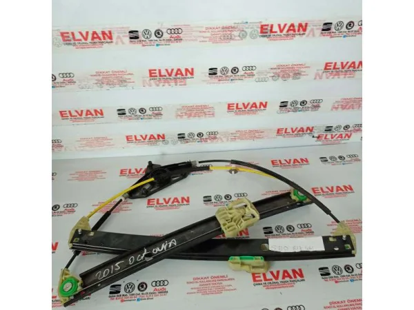 5E0837461 | Skoda Octavia Sol Ön Kapı Cam Krikosu VAG