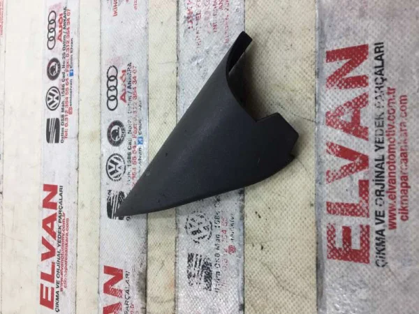 8D5857569 | Audi A4 Güneşlik Tutucusu VAG