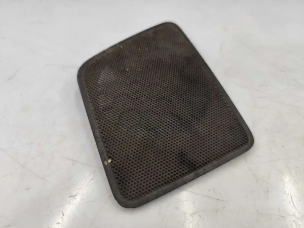 2K0858425 | VW Caddy Hoparlör Kapağı VAG