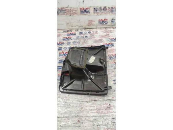 1K0819153 | VW Golf Orta Havalandırma Izgarası VAG