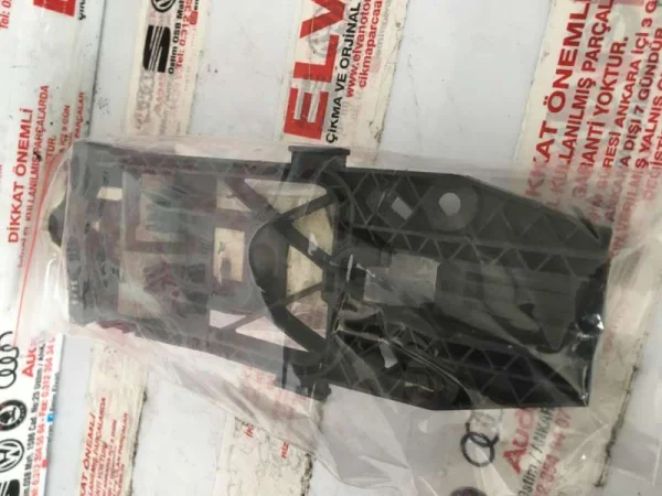 1K8837885L | VW Scirocco Kapı Kolu Bağlantı Demiri VAG