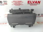 8E0857951F | Audi A4 Ön Küllük - 1