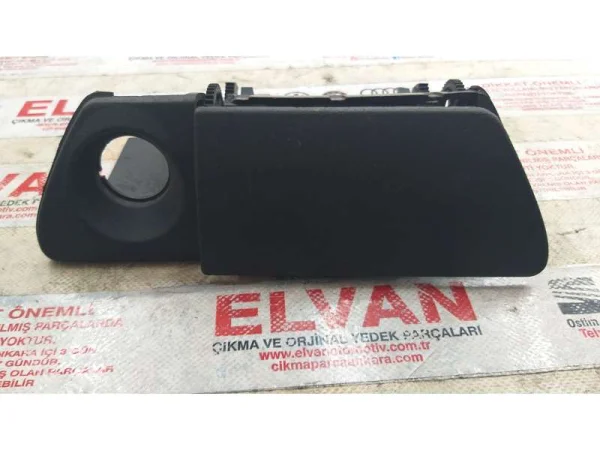 8D0857951B | Audi A4 Kül Tablası VAG