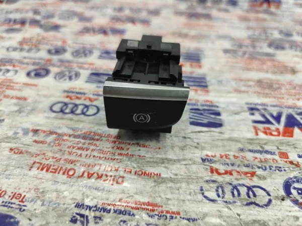 8V1927143C | Audi A3 Yokuş Kalkış Destek Düğmesi VAG