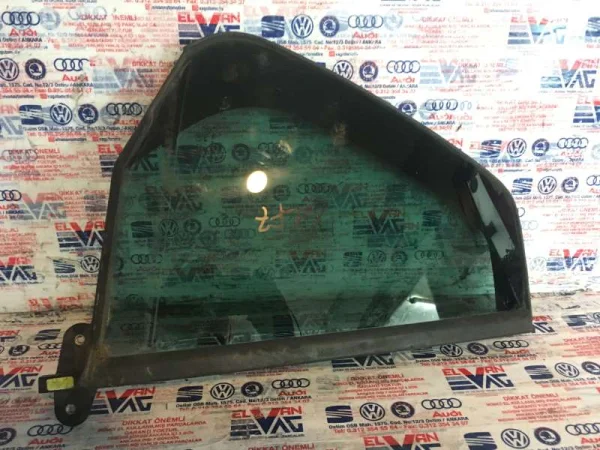 5G6845214C | Arka Sağ Kelebek Camı | VW E-Golf, Golf VAG