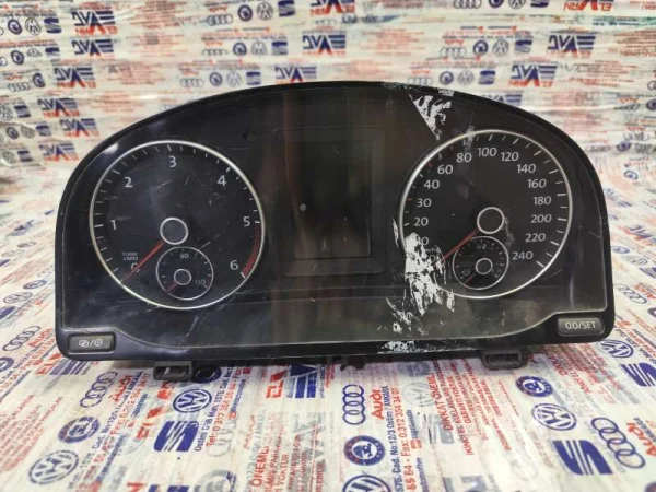 2K0920875LX | VW Caddy Gösterge Paneli VAG