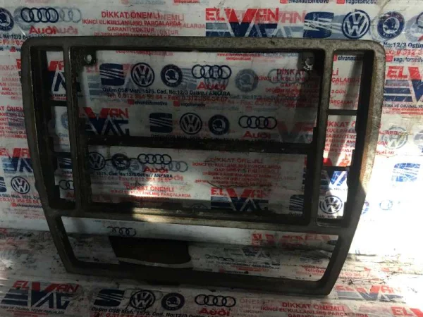 3B0858069N | VW Passat Orta Konsol Havalandırma Izgarası VAG