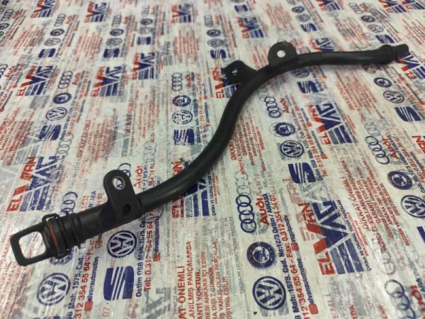 03L103634M | Yağ Çubuk Borusu | VW CC, Eos, Golf, Jetta - Audi Q3 - Seat Alhambra VAG