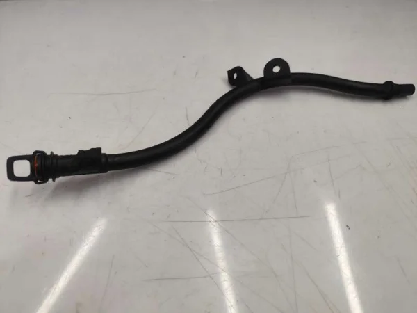 03L103634M | Yağ Çubuk Borusu | VW CC, Eos, Golf, Jetta - Audi Q3 - Seat Alhambra VAG