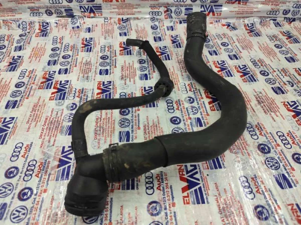 3C0122291 | Su Flanşı | VW Caddy, CC - Audi A3, TT - Seat Alhambra, Altea VAG