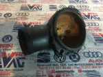 076121121C | VW Crafter Termostat Kapağı - 2