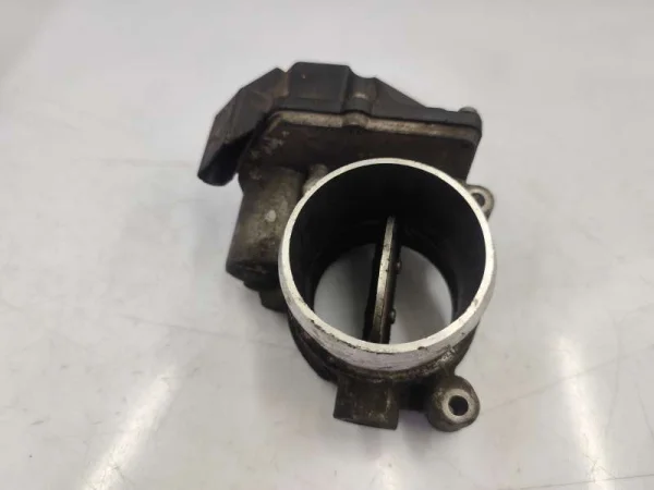 076128063A | Gaz Kelebeği | VW Crafter, Touareg, Transporter VAG