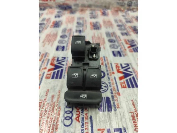 5G0959857D | Sol Ön Dörtlü Cam Düğmesi | VW E-Golf, Golf, Passat, Tiguan, Touran - Skoda Superb VAG