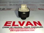 8K0959565C | Katlanır Ayna Ayar Düğmesi | Audi A4, A5, Q5 - 2