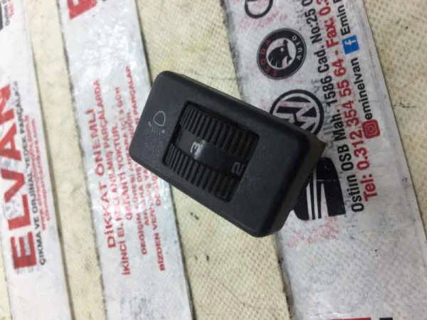 357941333 | VW Passat Far Yükseklik Ayar Düğmesi VAG