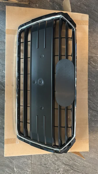 8W0853651A3FZ | Audi A4 Ön Panjur