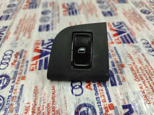 5E0867186 | Skoda Octavia Arka Sağ Cam Düğme Çerçevesi VAG