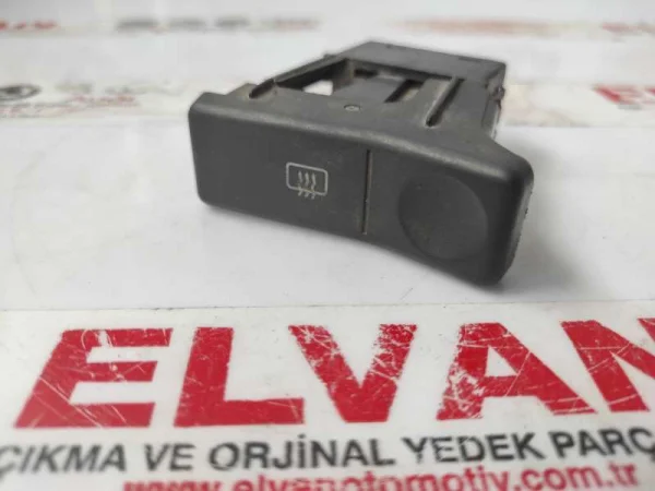 853941503 | Audi 80 Serisi Arka Rezistans Düğmesi VAG