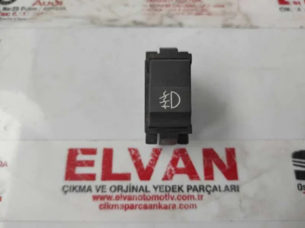 135941535A | VW Polo Sis Farı Düğmesi VAG