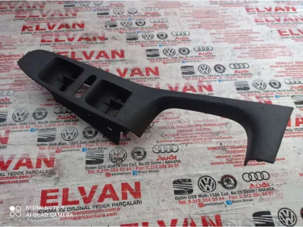 5C7867255C | VW Jetta Cam Düğmesi Çerçevesi VAG
