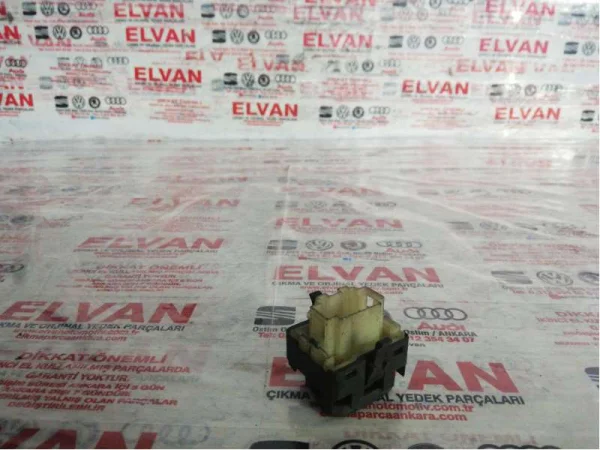1H0959855C | Elektrikli Cam Açma Düğmesi | VW Golf, Jetta, Vento VAG