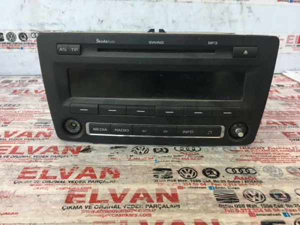 1Z0035161M | Radyo Teyp | Skoda Octavia, Yeti VAG