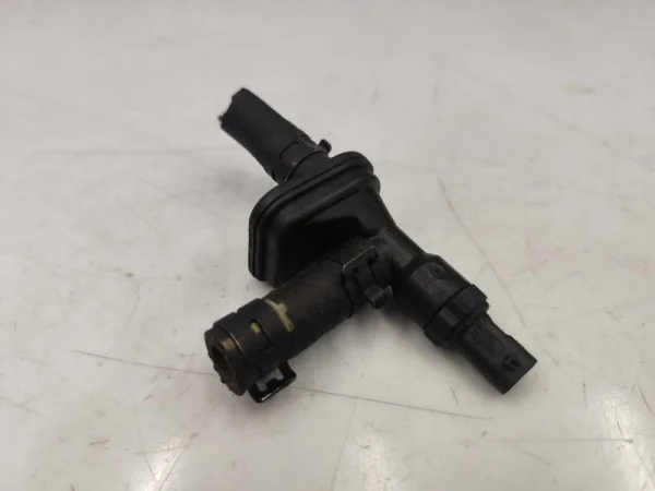 03L919824C | Mazot Sıcaklık Sensörü | VW Caddy, Eos - Audi A3, TT - Seat Altea, Leon VAG
