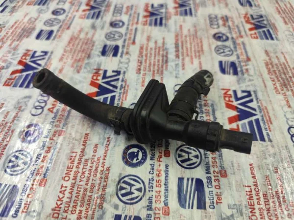 03L919824C | Mazot Sıcaklık Sensörü | VW Caddy, Eos - Audi A3, TT - Seat Altea, Leon VAG