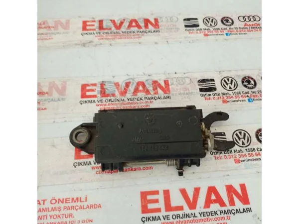 893837205E | Dış Sol Kapı Kolu VAG