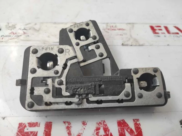5C6945260A | VW Jetta Arka Sağ Stop Duy Duyul Takımı VAG