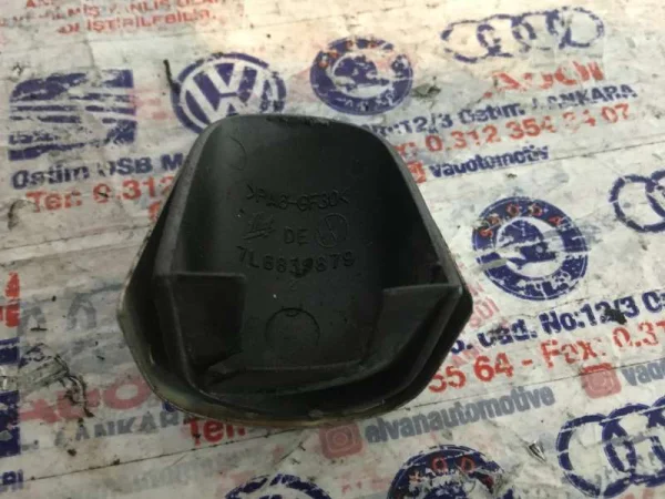 7L6839879 | VW Touareg Dış Kapı Kolu Kapağı VAG