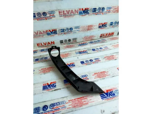 6R0867171M | VW Polo Sol Ön İç Kapı Çekme Kolu Kapağı VAG