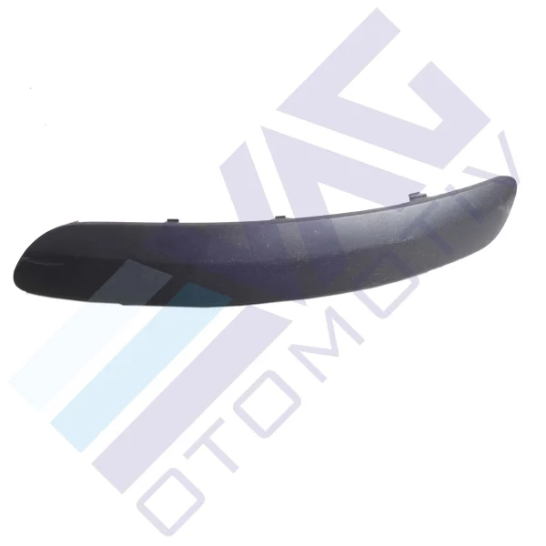 5M0807656 | VW Golf Sağ Ön Tampon Bandı