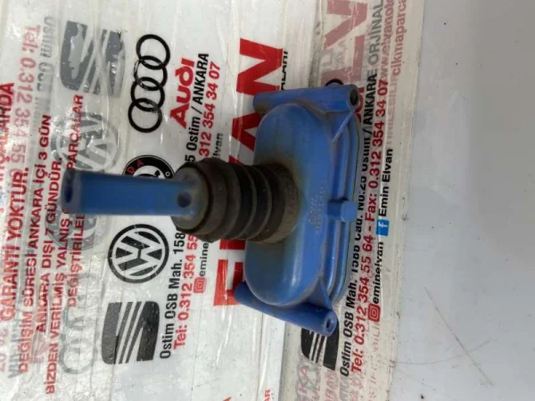 813862161A | Vakumlu Merkezi Kilit Pompası VAG