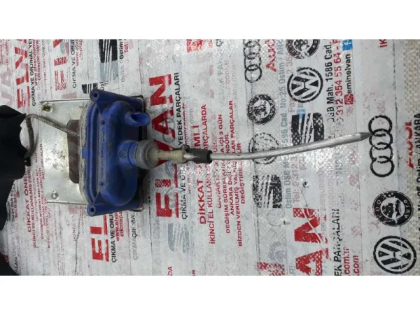 6K0862160A | Depo Kapağı Merkezi Kilit Motoru | VW Polo - Seat Cordoba VAG