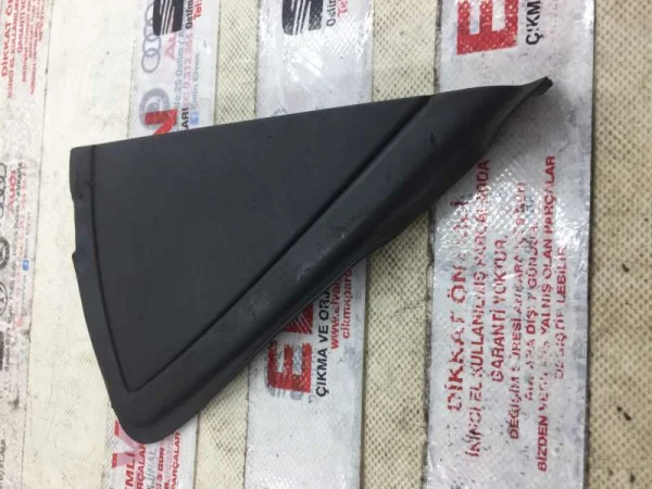 6R0853274 | Sağ Ayna Köşe Kapağı VAG
