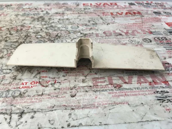 3G0867927B | VW Passat İç Dikiz Ayna Kapağı VAG