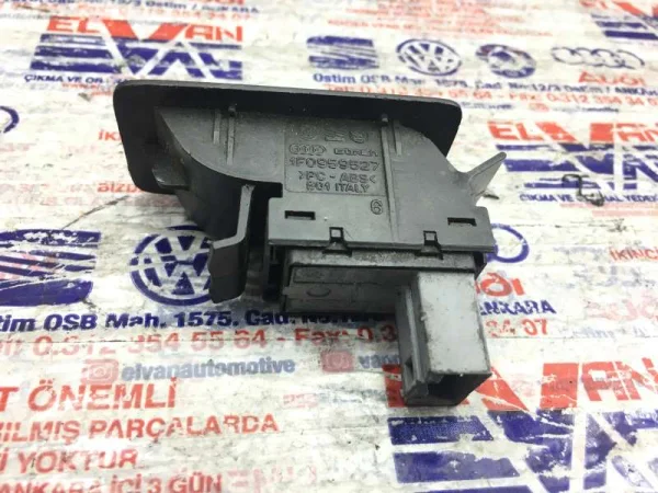 1F0959527 | Sağ Cam Açma Düğme Çerçevesi Tekli | VW Caddy, Scirocco, Touran VAG