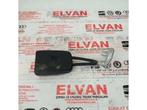 3B0857740A | VW Passat Arka Sağ Emniyet Kemeri Tokası VAG