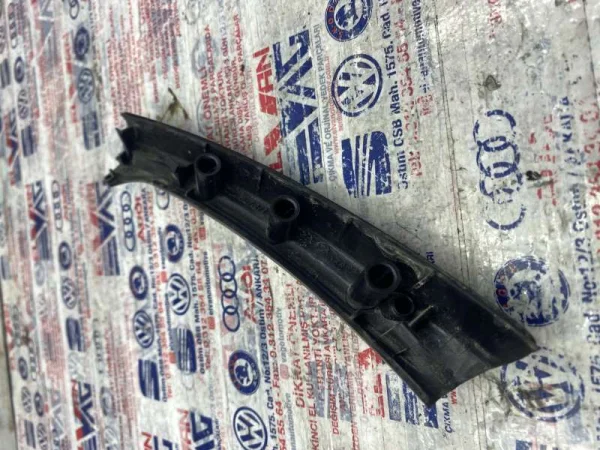 6Q4867171C | VW Polo Arka Sol Kapı Kol Tutamağı VAG