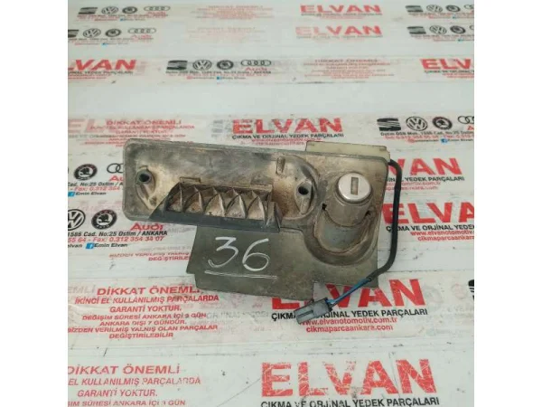 7H0827565H | VW Transporter Arka Bagaj Kapağı Açma Kolu VAG