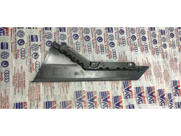 8W5839904A | Audi A4 Sağ Arka Kapı Direk Kaplaması VAG