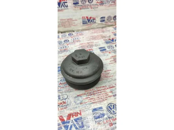 045115433B | Yağ Filtre Gövde Kapağı | VW Caddy, Eos, Golf, Jetta - Seat Alhambra - Skoda Fabia VAG