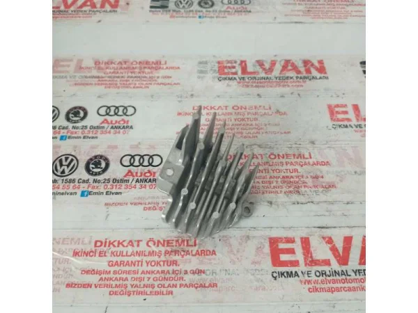 17748901 | Far Led Beyni VAG
