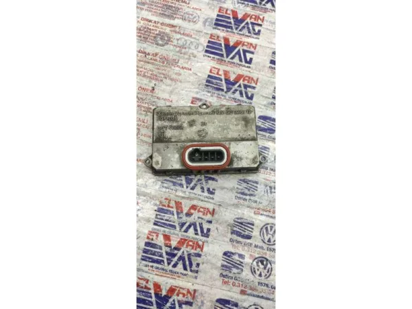 5DV00829000 | Xenon Far Beyni VAG