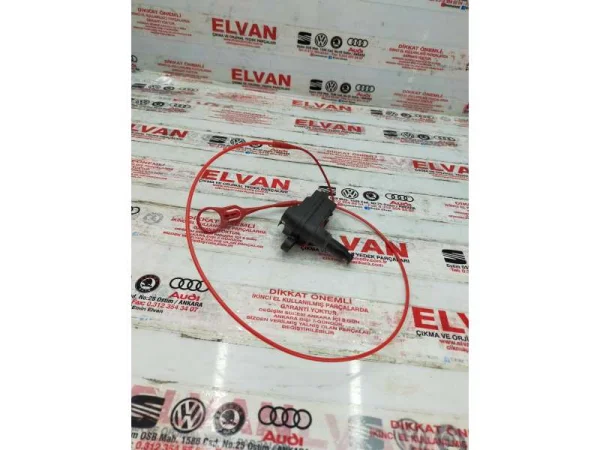 4M0862153 | Yakıt Depo Kapağı Kilit Motoru | Audi Q3, Q7 VAG