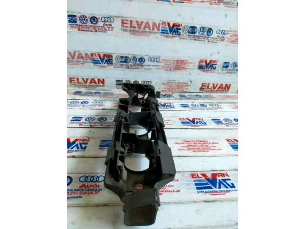 1K0121087AA | Soğutma Suyu Hortum Bağlantı Parçası | VW Golf, Jetta, Polo - Audi A3 - Seat Altea, Leon VAG