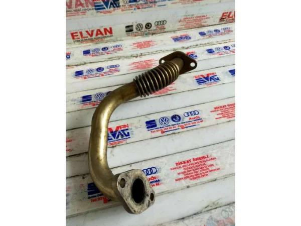 074131525D | VW Transporter EGR Borusu VAG
